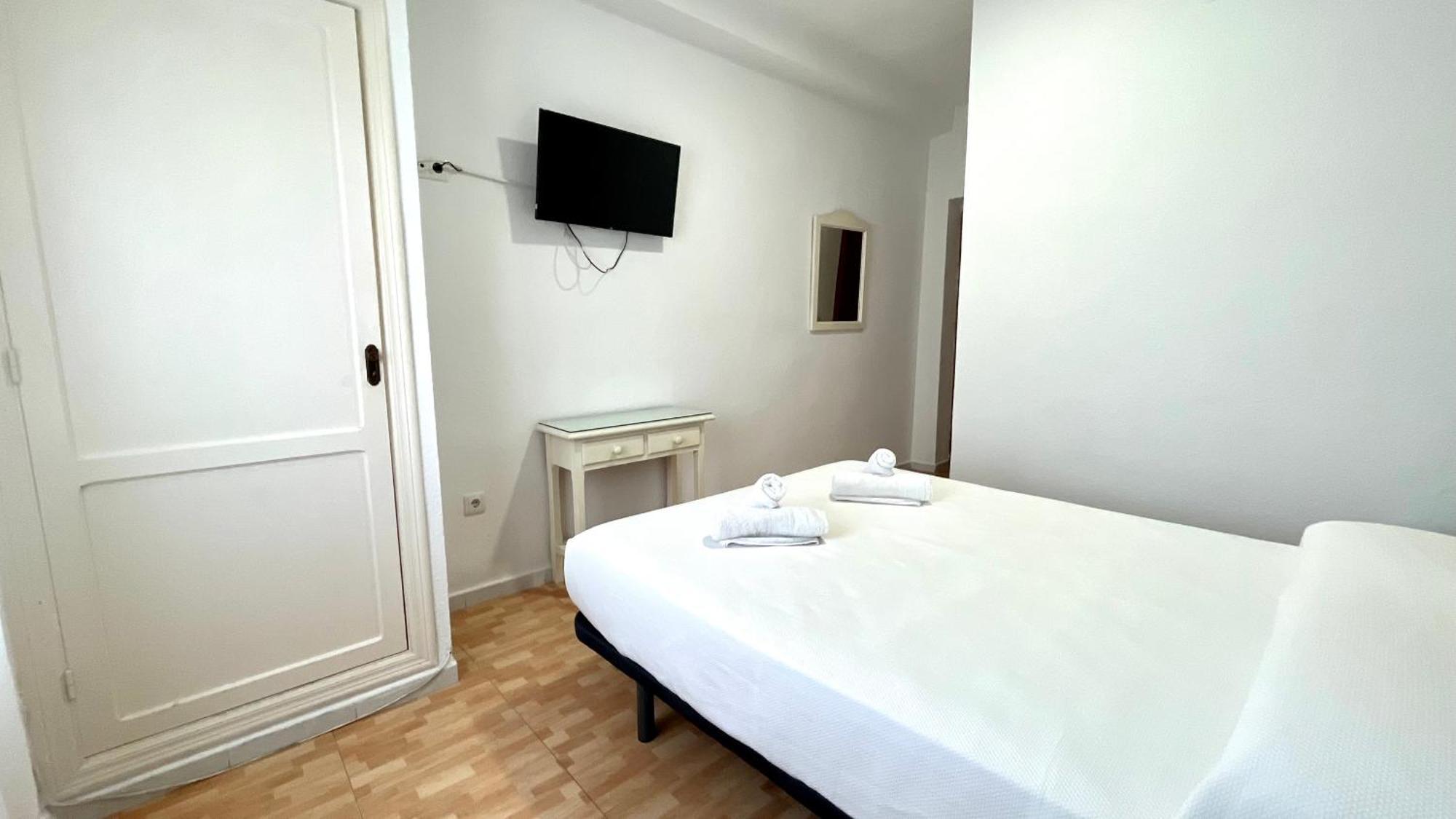 Hostal Carlos III Aldea Quintana Eksteriør billede