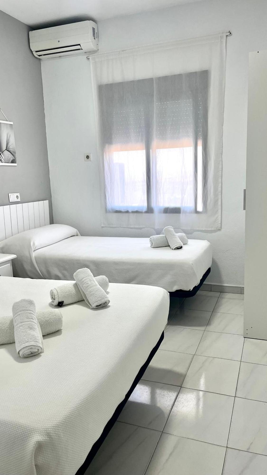 Hostal Carlos III Aldea Quintana Eksteriør billede